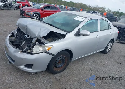 2010 Toyota Corolla Le z USA, uszkodzony, nr VIN 2T1BU4EE7AC258404